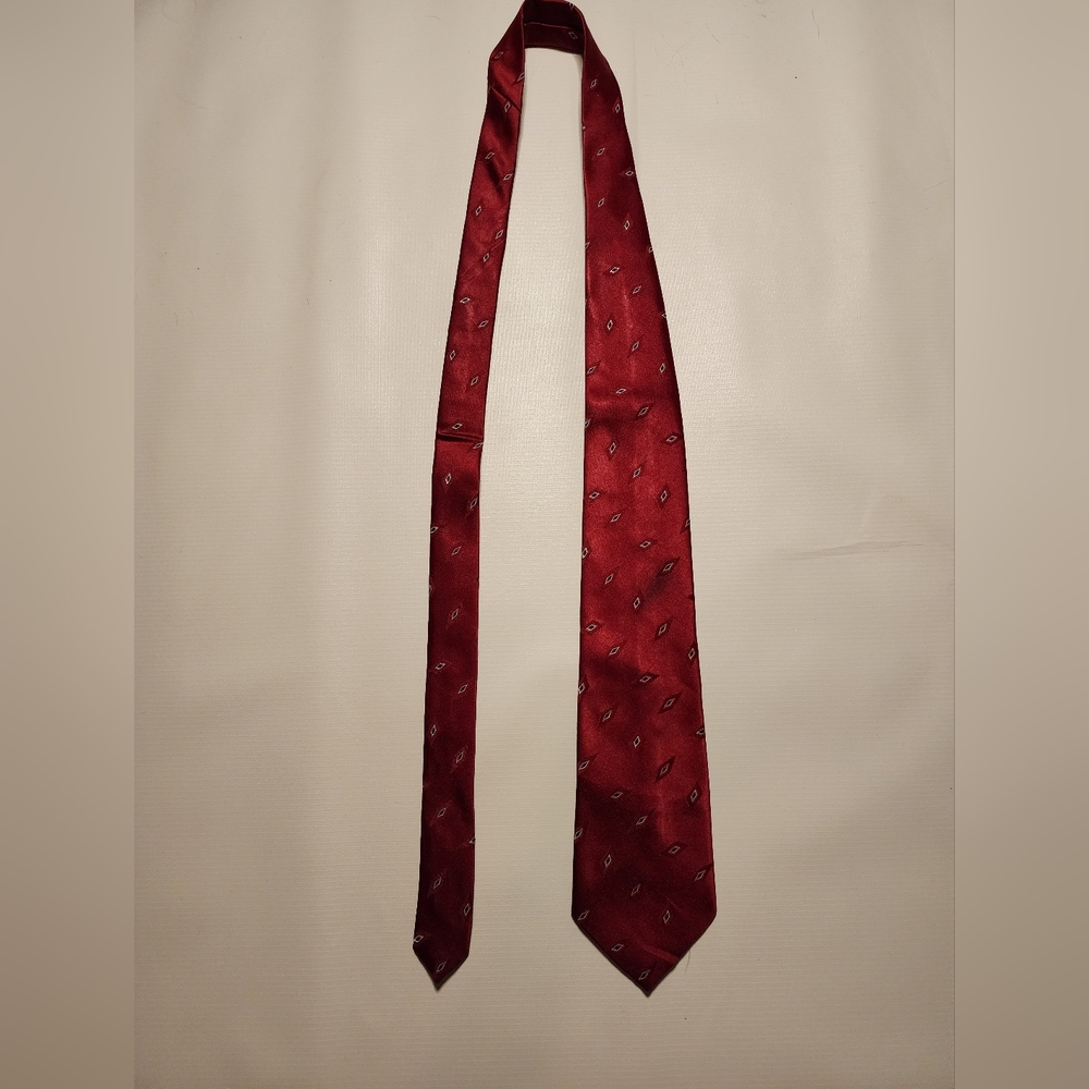 Wembley Tie Men's Red Diamond 56" Dress Tie New In Bag